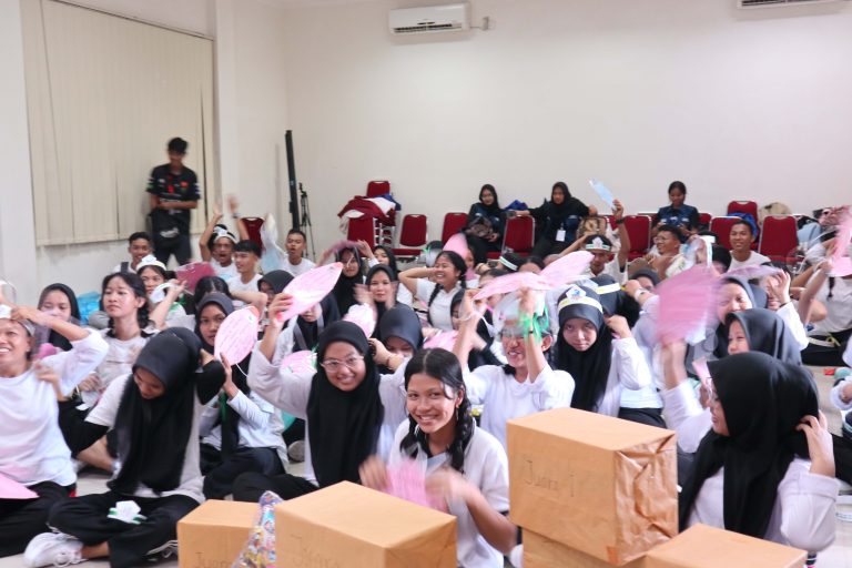 Akademi Kesehatan John Paul II Pekanbaru Gelar PKKMB 2025 Selama Tiga Hari